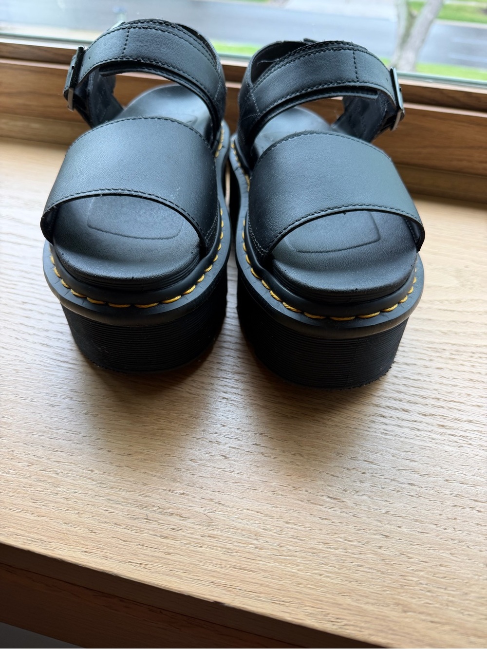 Dr. Martens Sandals  Voss Quad Black Platform. Yellow Stitching - Picture 11 of 11